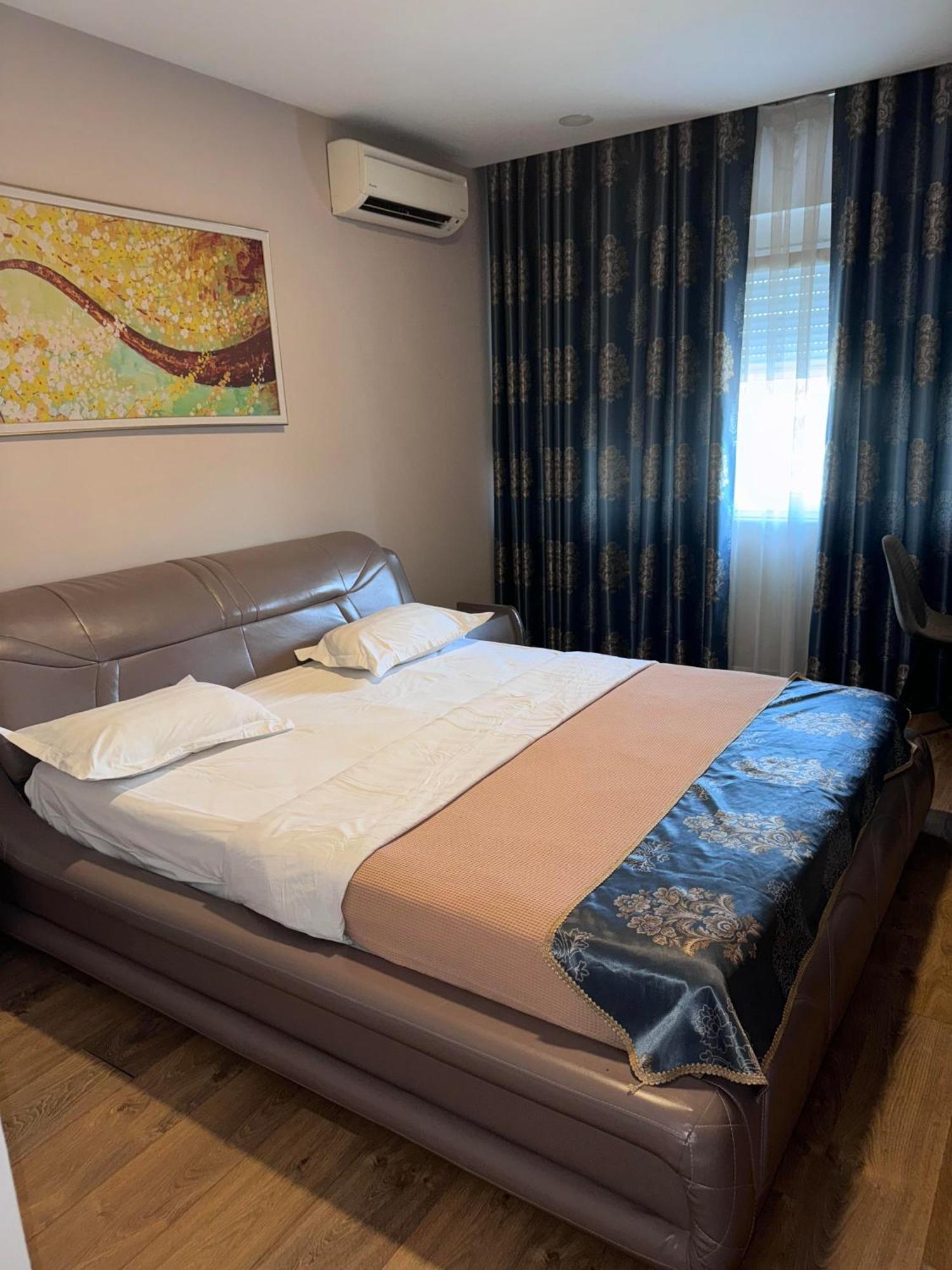 Hotel Park Tirana Yzberish