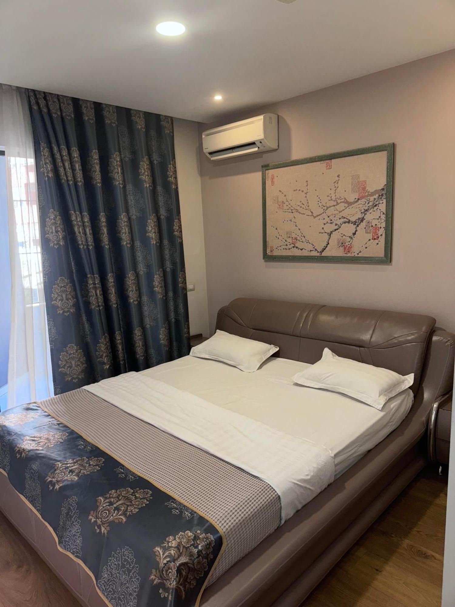 Hotel Park Tirana Yzberish